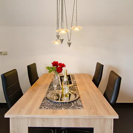 Goesmann Apartment